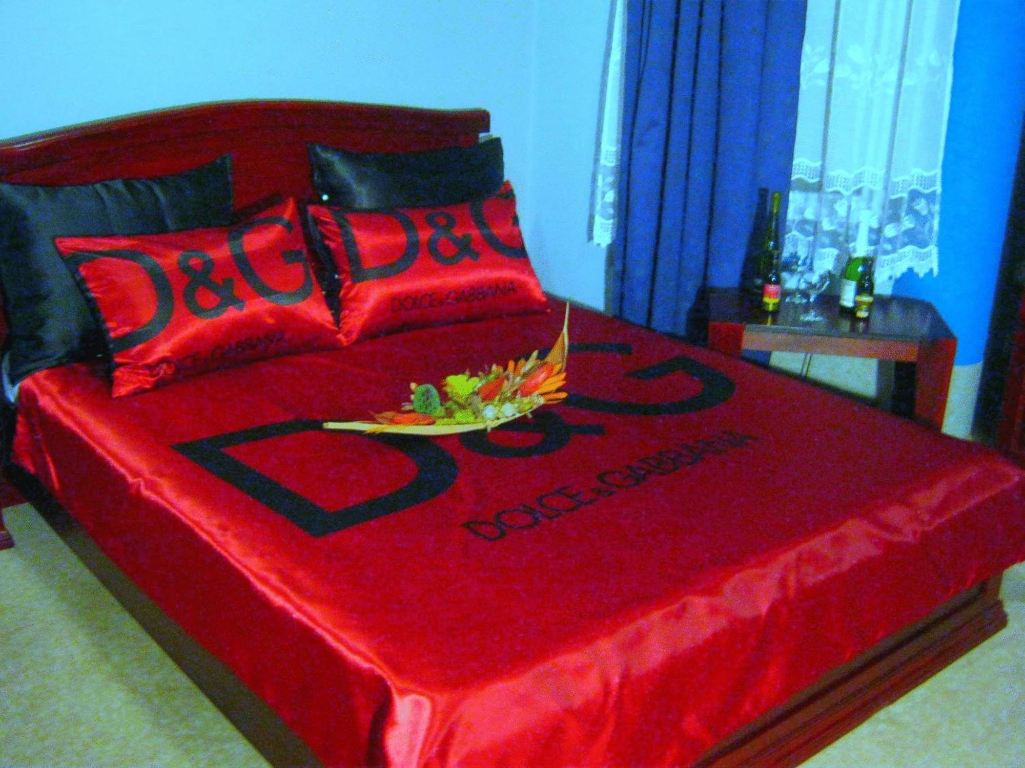 Hotel Vila Mitic Luxx Spa Centar Leskovac  Exteriör bild