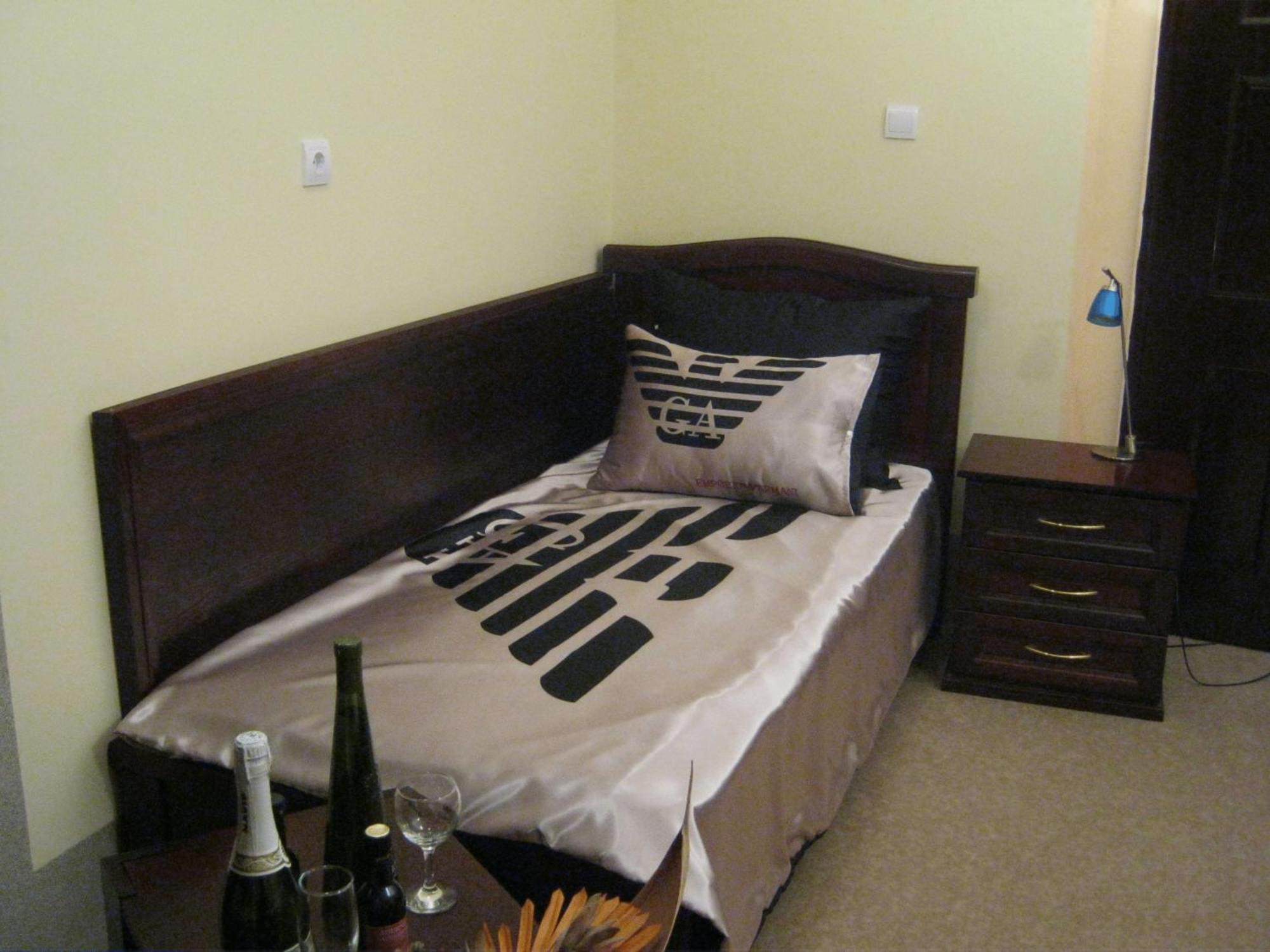 Hotel Vila Mitic Luxx Spa Centar Leskovac  Exteriör bild