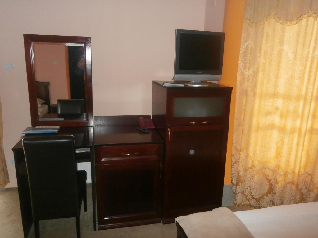 Hotel Vila Mitic Luxx Spa Centar Leskovac  Exteriör bild
